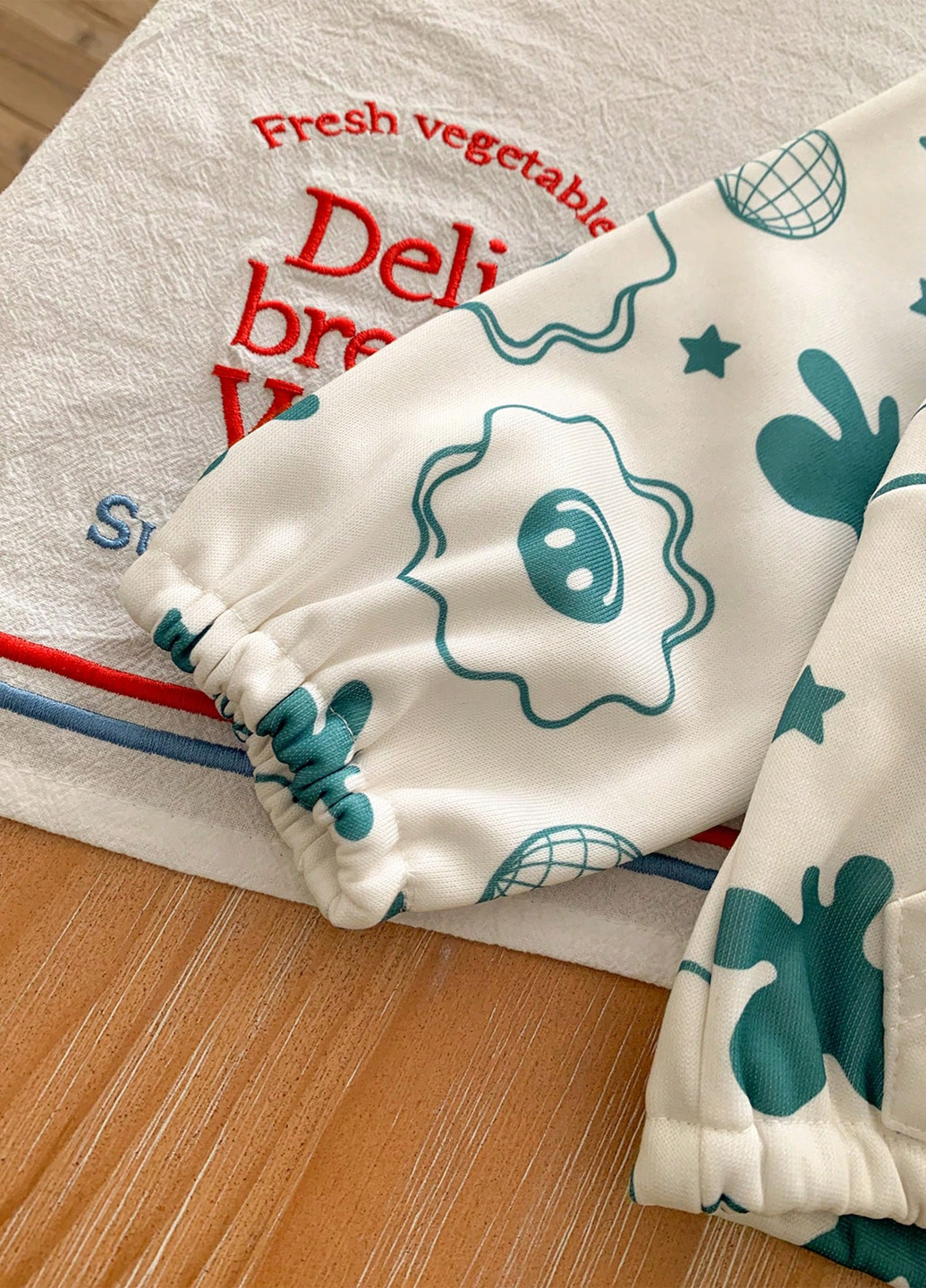 SHEIN свитшот абстрактный молочный кэжуал полиэстер