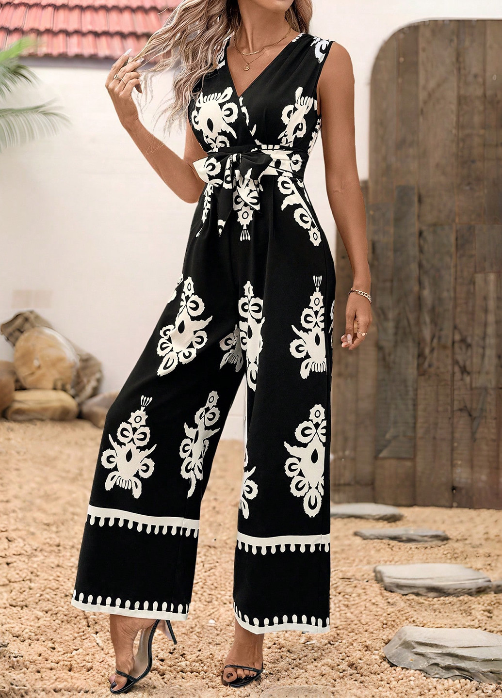 Комбінезон SHEIN комбінезон-брюки квітковий чорний кежуал поліестер