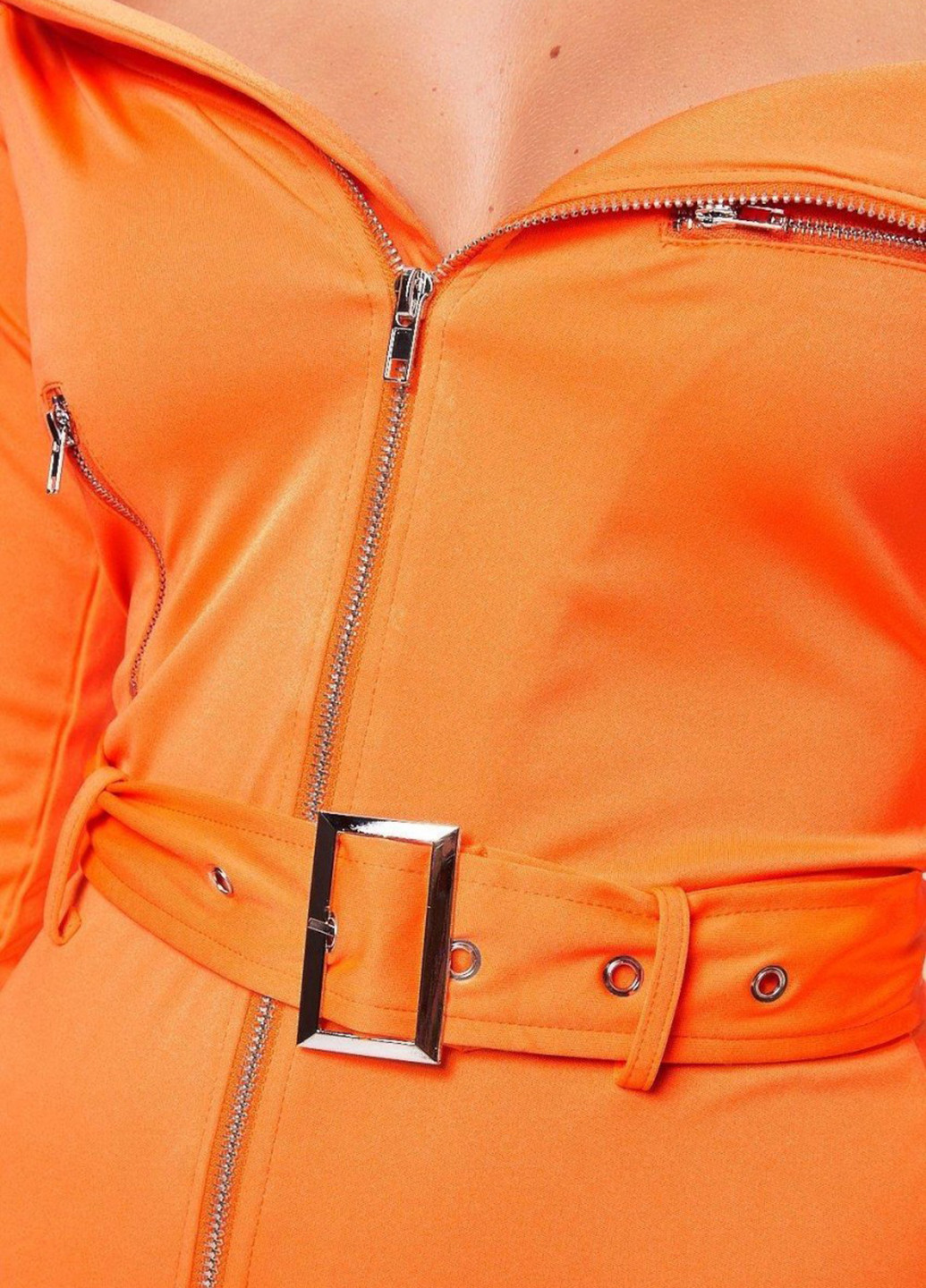 Оранжевое кэжуал платье с открытыми плечами Boohoo однотонное