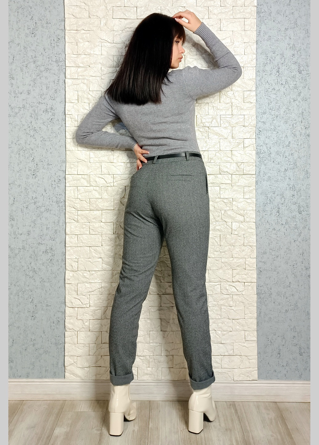 Серые кэжуал зимние зауженные брюки di classe