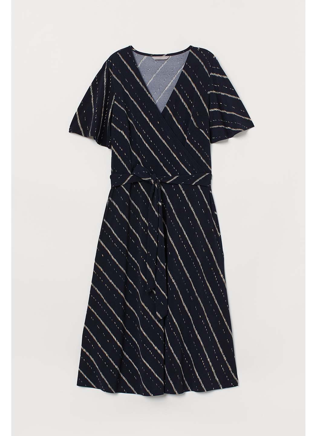 Темно-синее кэжуал платье на запах H&M с абстрактным узором