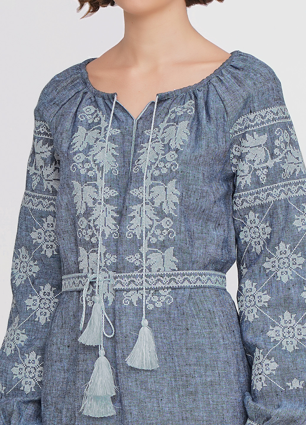 Платье с вышивкой Lugin украинская символика серо-голубая кэжуал