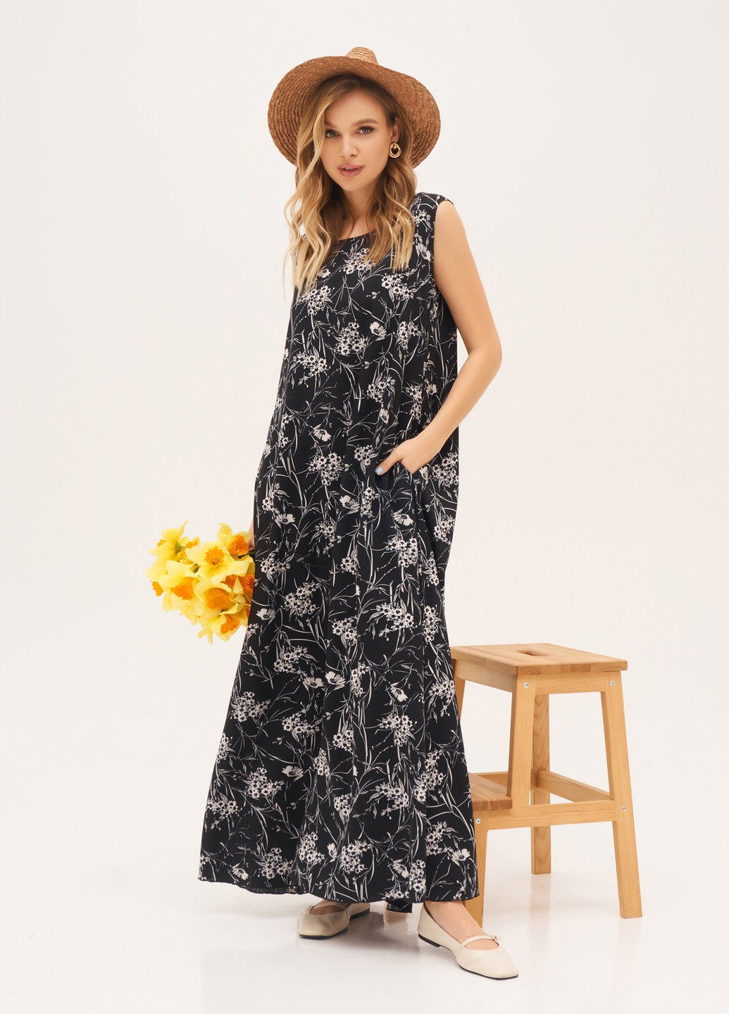 Чорна повсякденний сукня а-силует ISSA PLUS з квітковим принтом