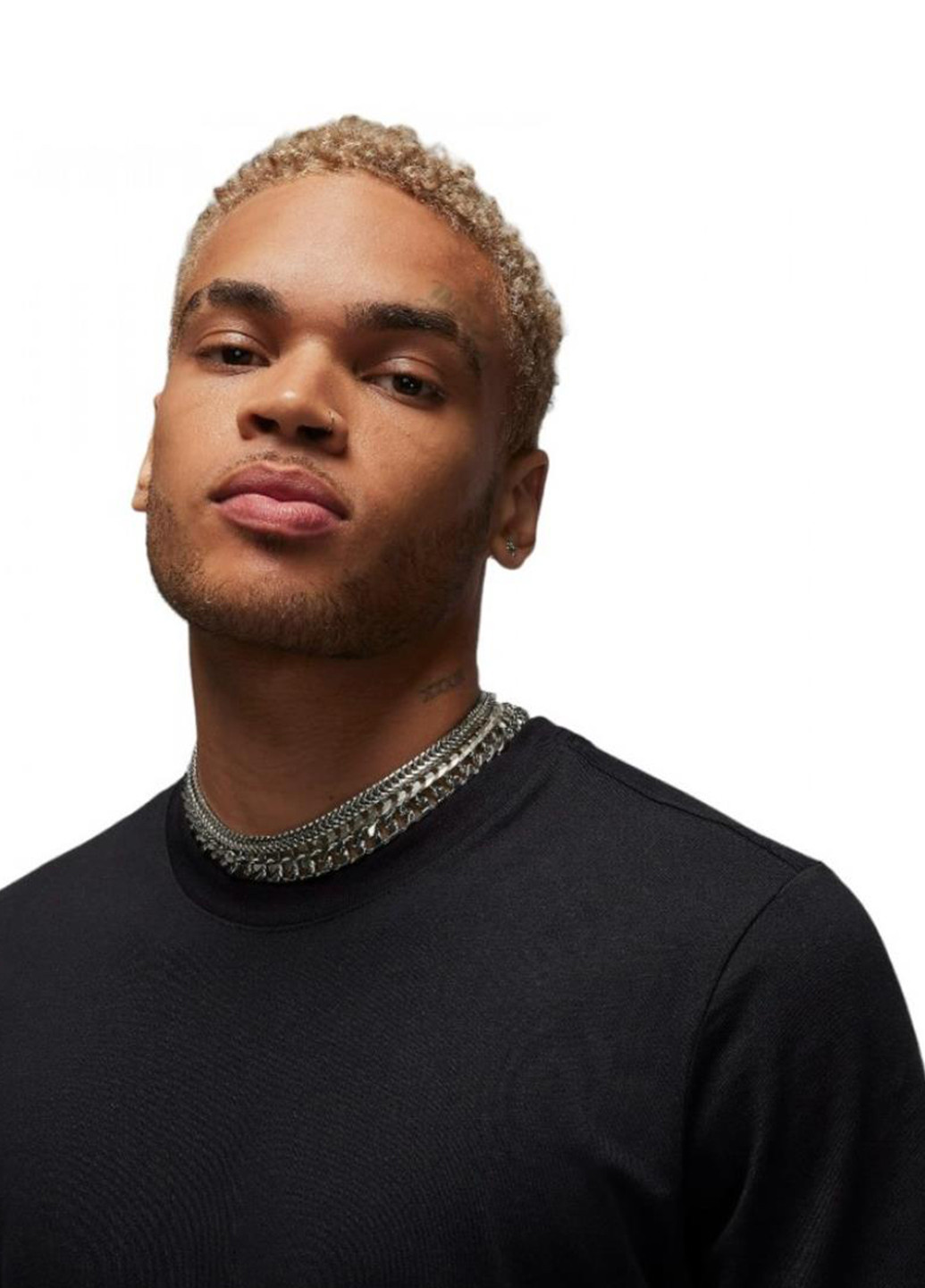 Чорна футболка aq2366-010 Nike Core Blank Short-Sleeve