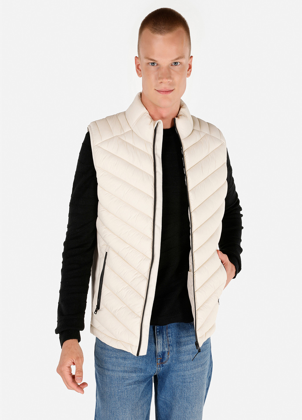 Жилет Colin's (343749625)