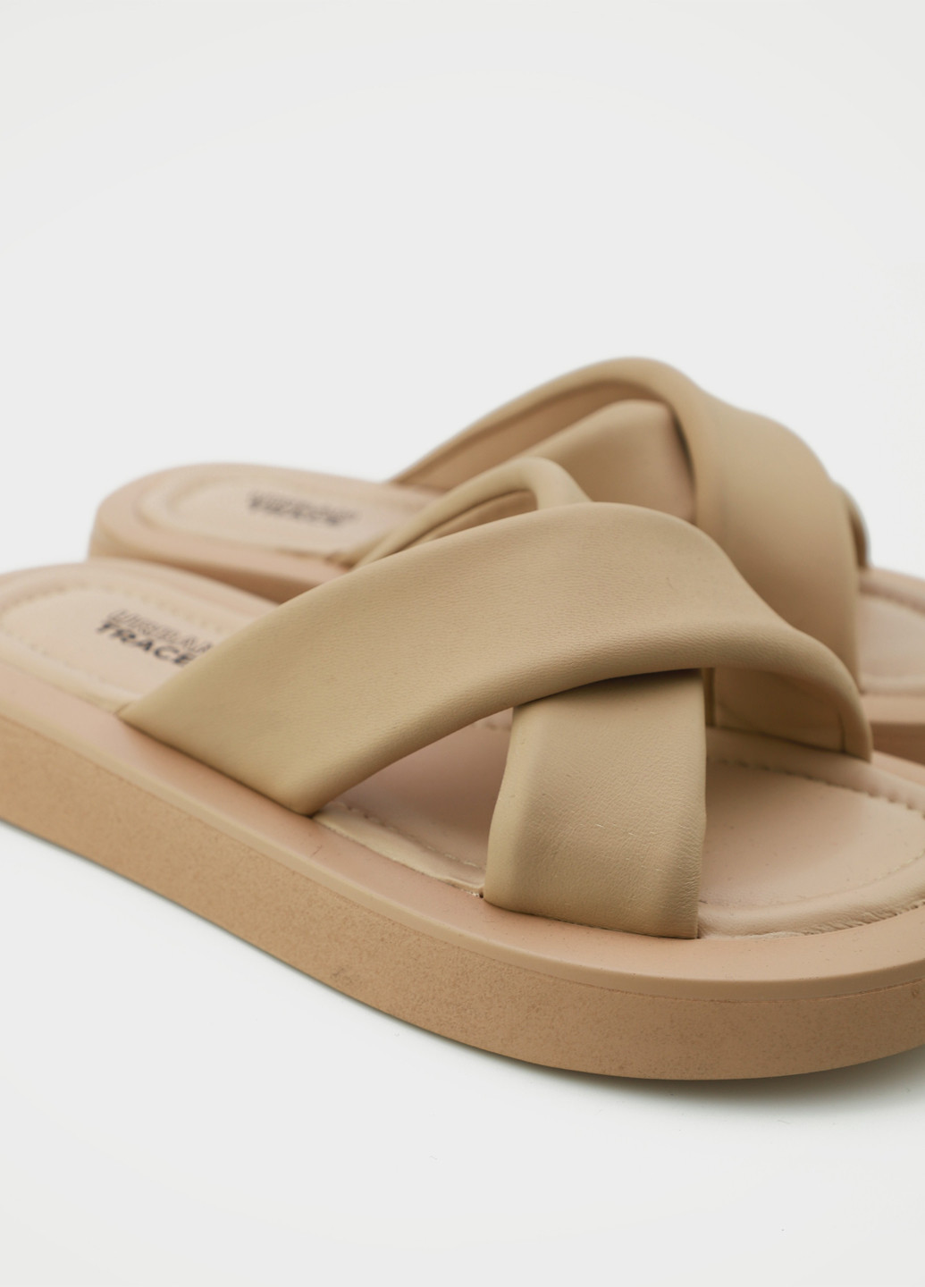 Бежевые шлепанцы Respect