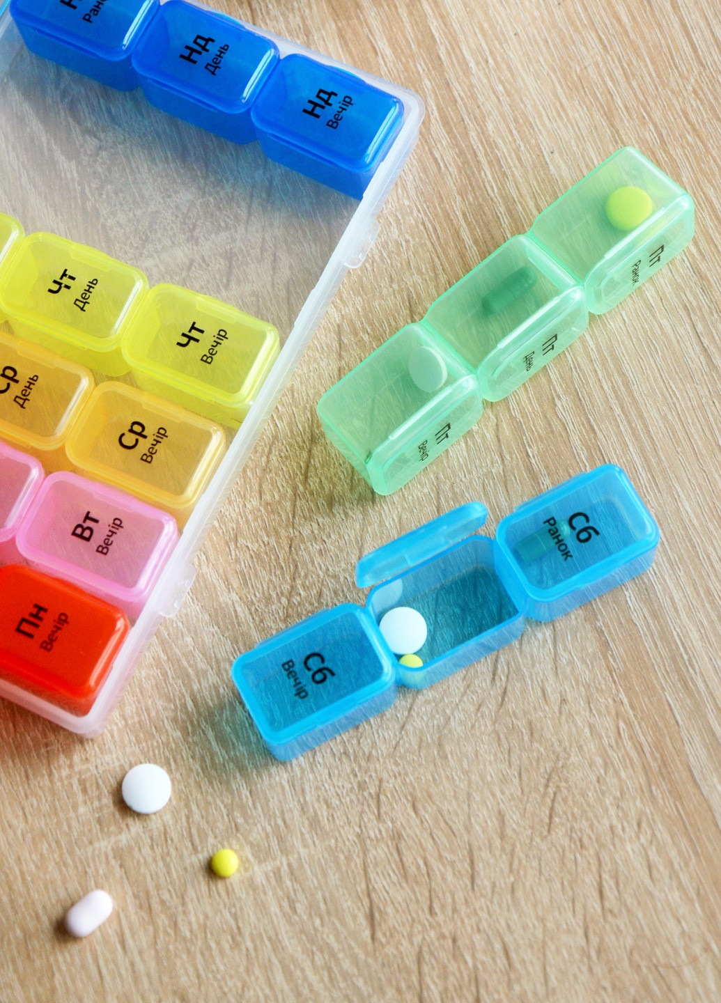 Органайзер для таблеток 7 дней PC-03 T пластиковый, 17,5х10,7х2,7 см MVM (250525023)