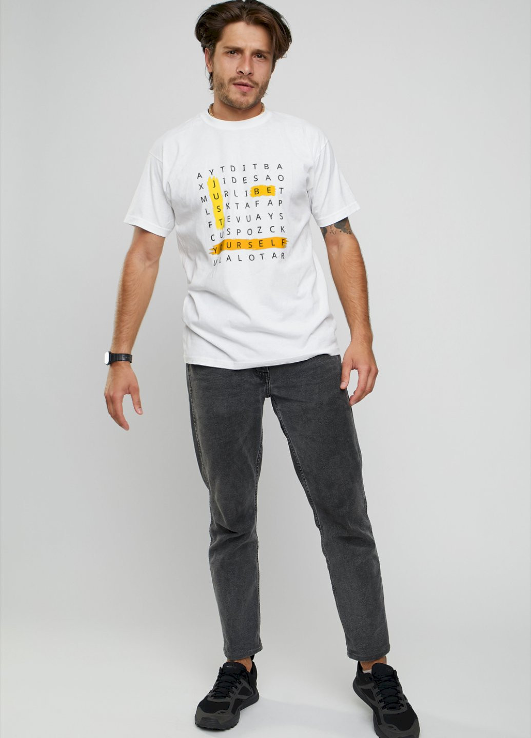 Біла футболка чоловіча YAPPI