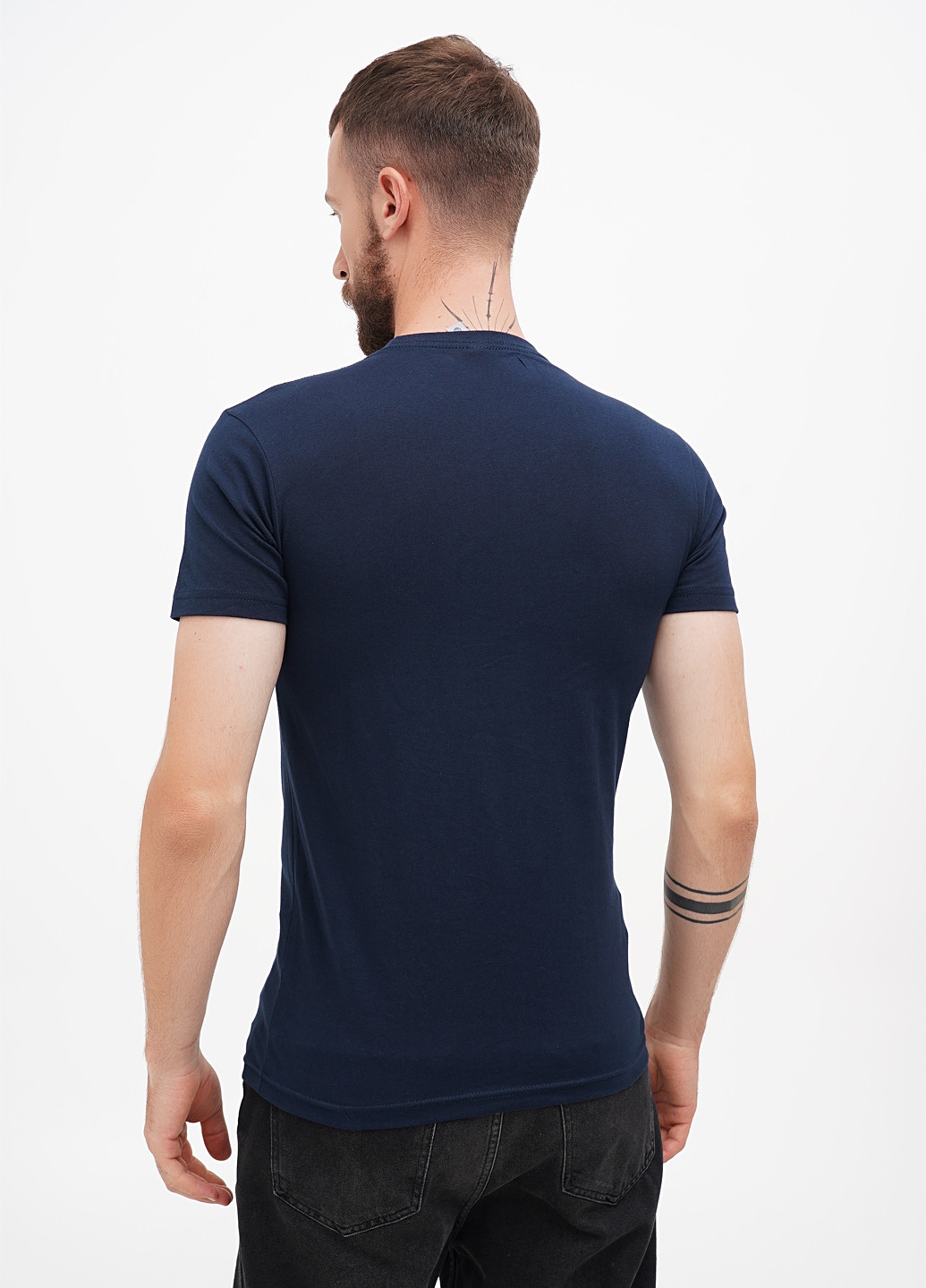 Темно-синя футболка Next Level