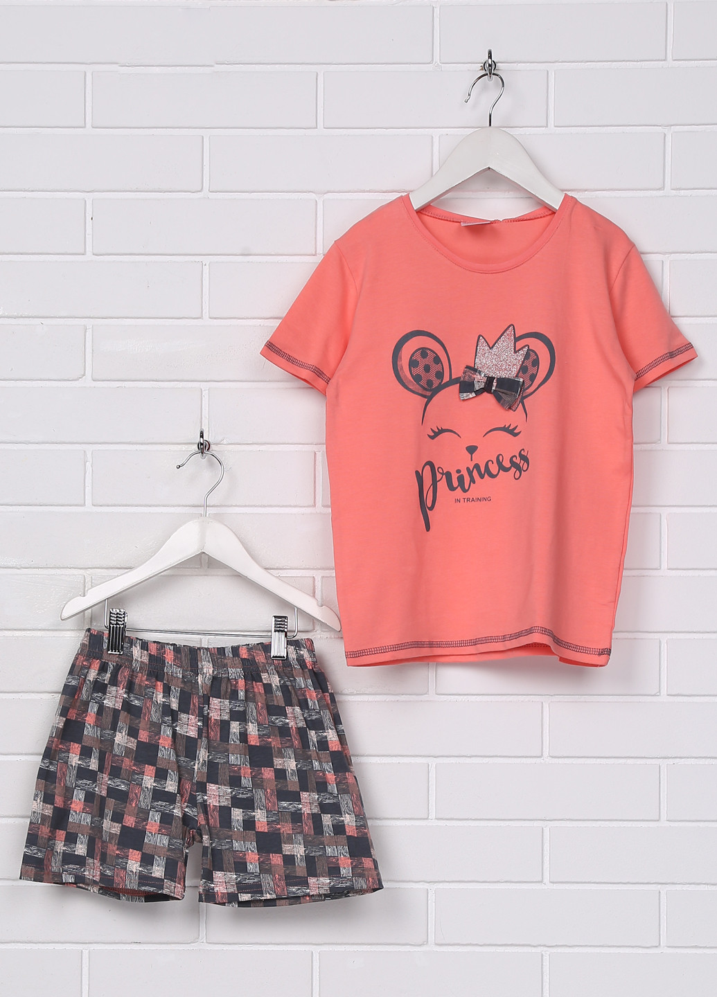 Персиковая всесезон пижама (футболка, шорты) футболка + шорты Nicoletta