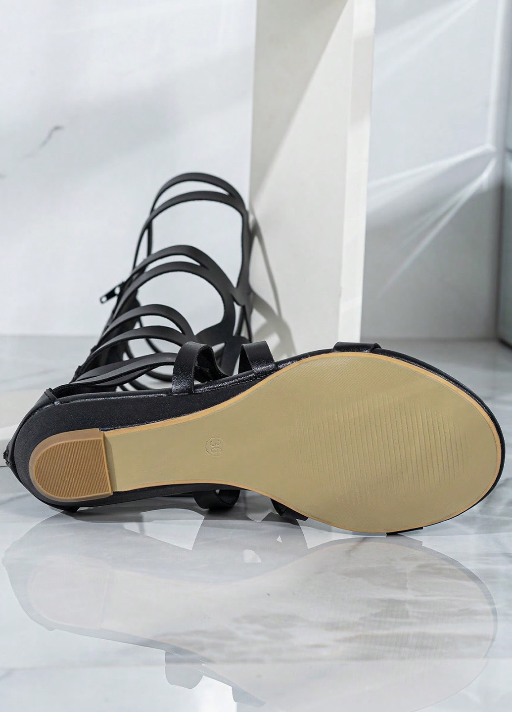 Черные босоножки SHEIN на молнии