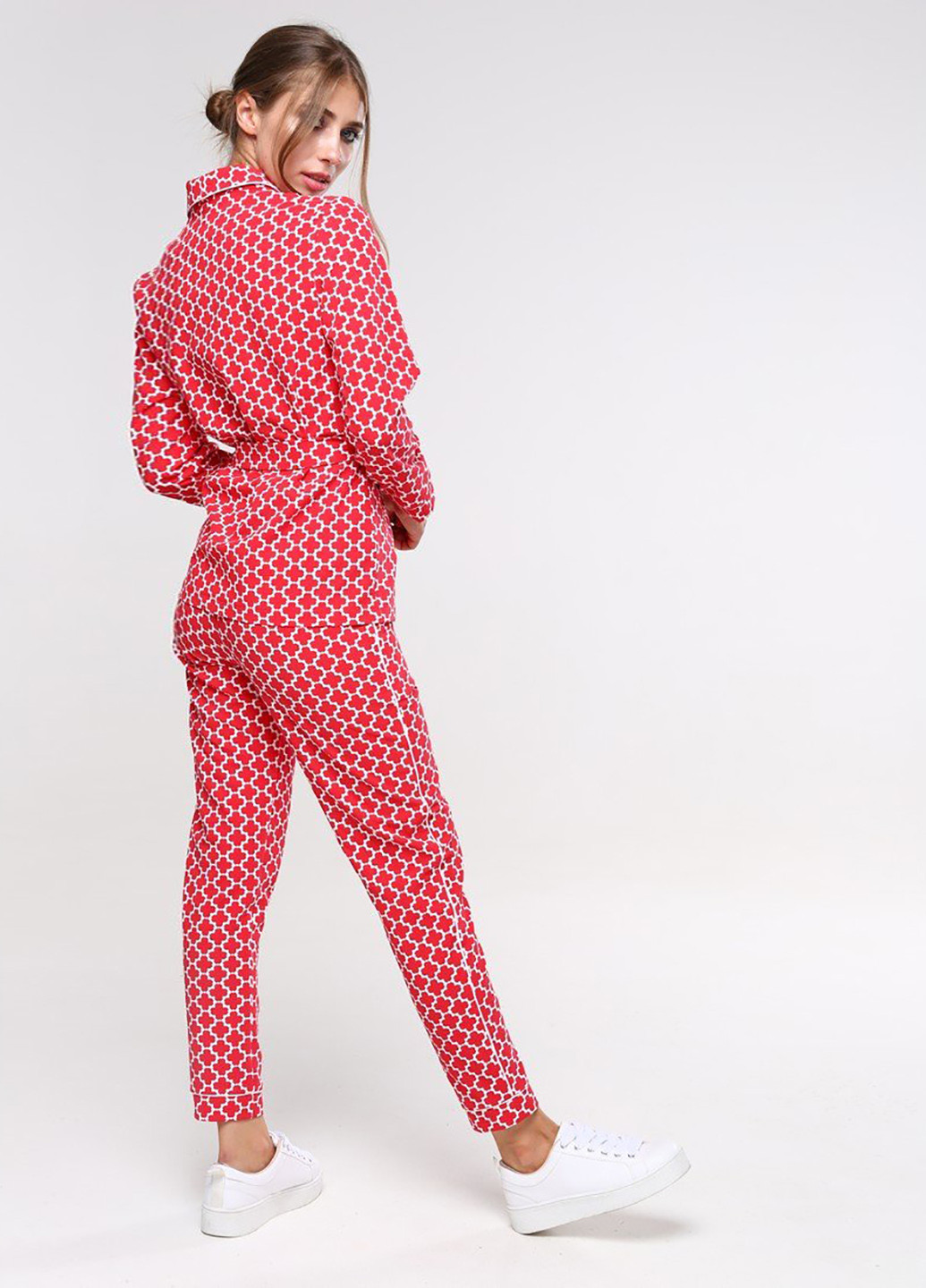 Костюм (жакет, брюки) Lavana Fashion брючный геометрический красный кэжуал