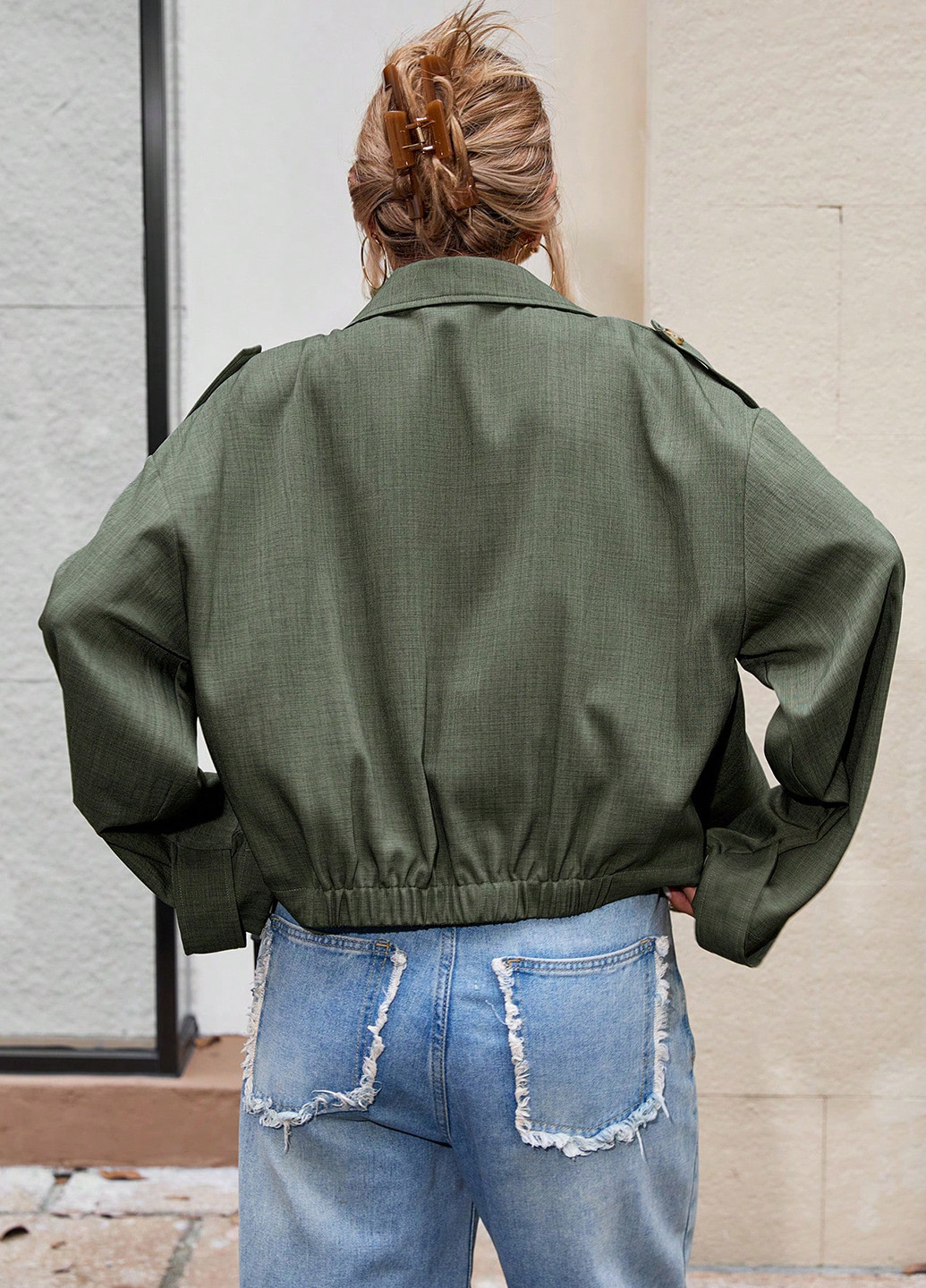 Сіро-зелена демісезонна куртка SHEIN