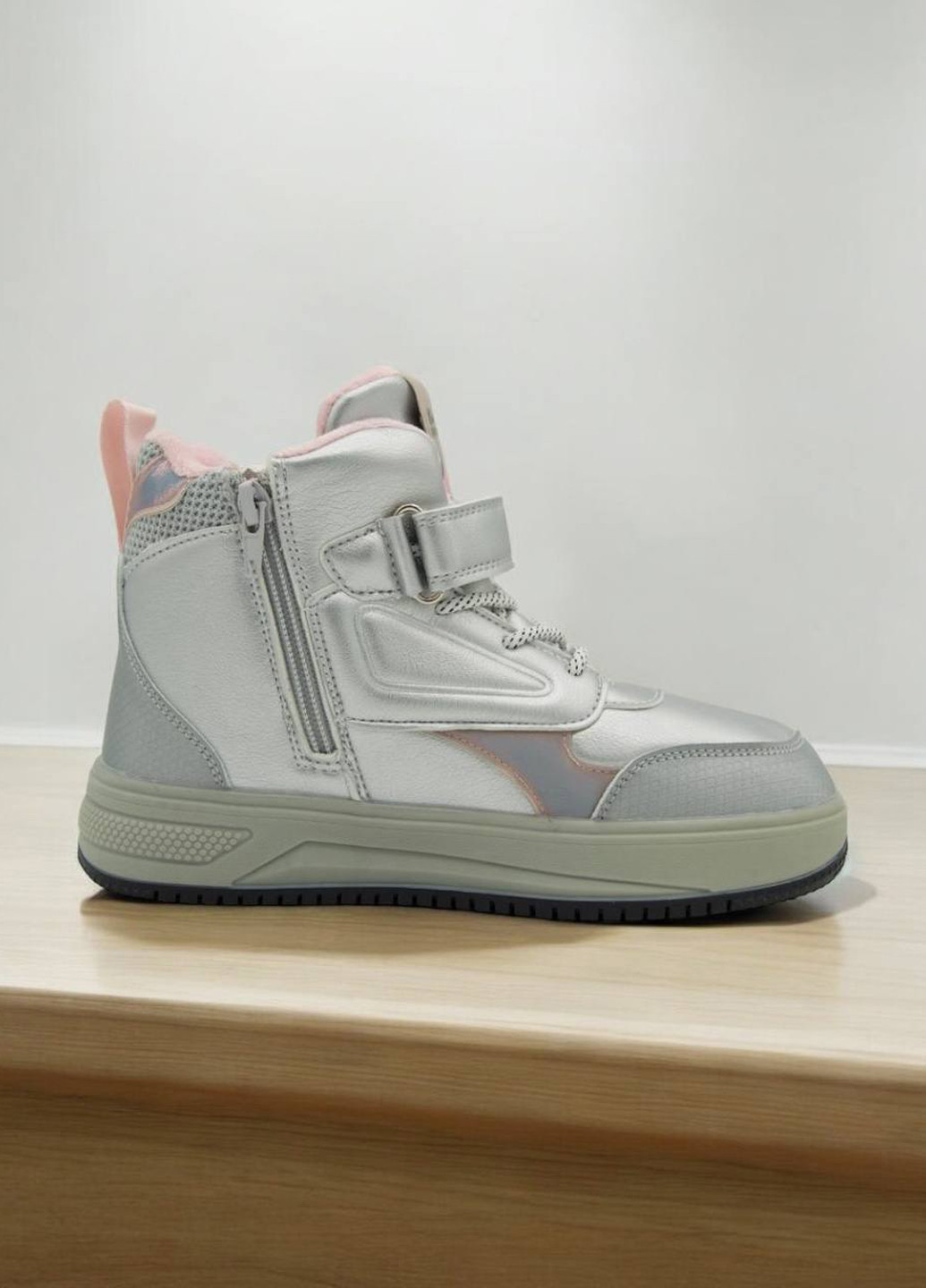 Серебряные кэжуал осенние ботинки Bessky