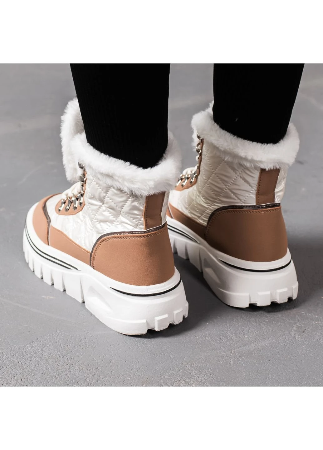 Черевики жіночі Bailey 3384 41 25,5 см Бежевий Fashion (253791619)