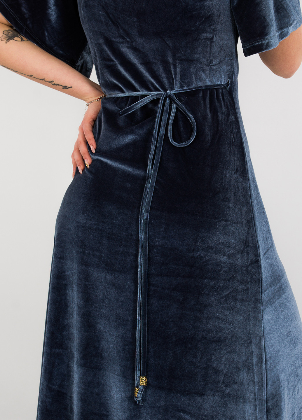 Сіро-синя кежуал сукня на запах Bebe Plus однотонна
