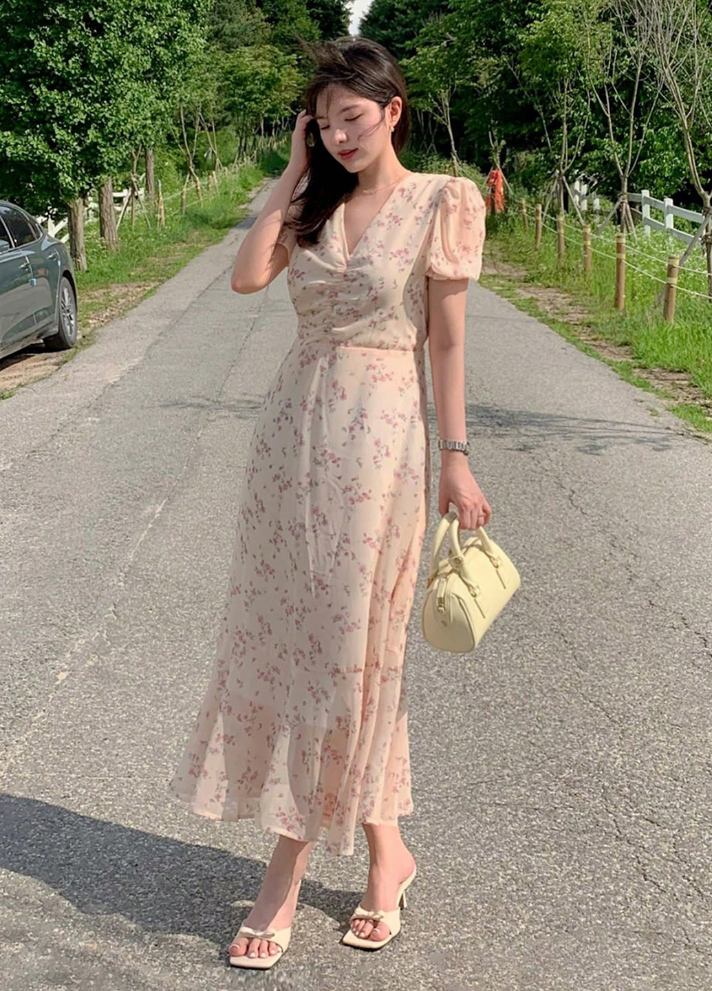 Светло-розовое кэжуал платье SHEIN с цветочным принтом