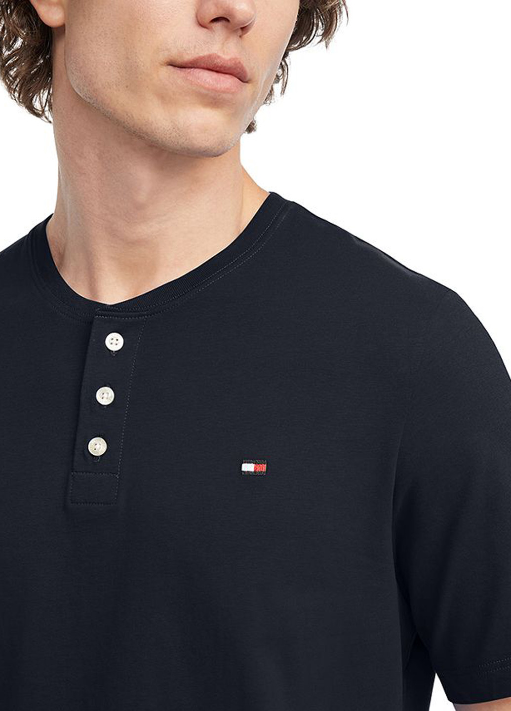 Темно-синяя футболка Tommy Hilfiger