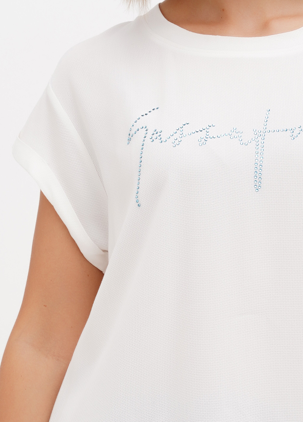 Белая блуза Sassofono