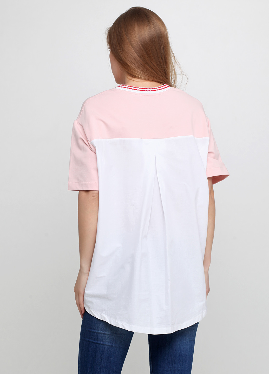 Светло-розовая летняя футболка Animagemella