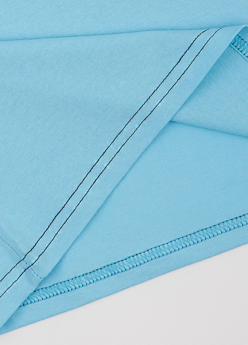 Світло-блакитна літня футболка ArDoMi