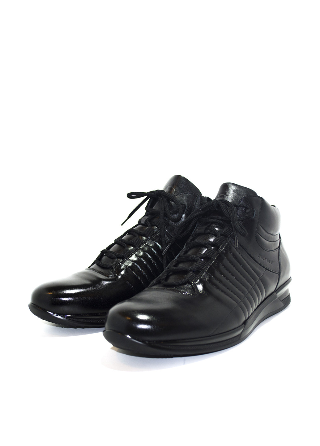 Черные осенние ботинки Стептер