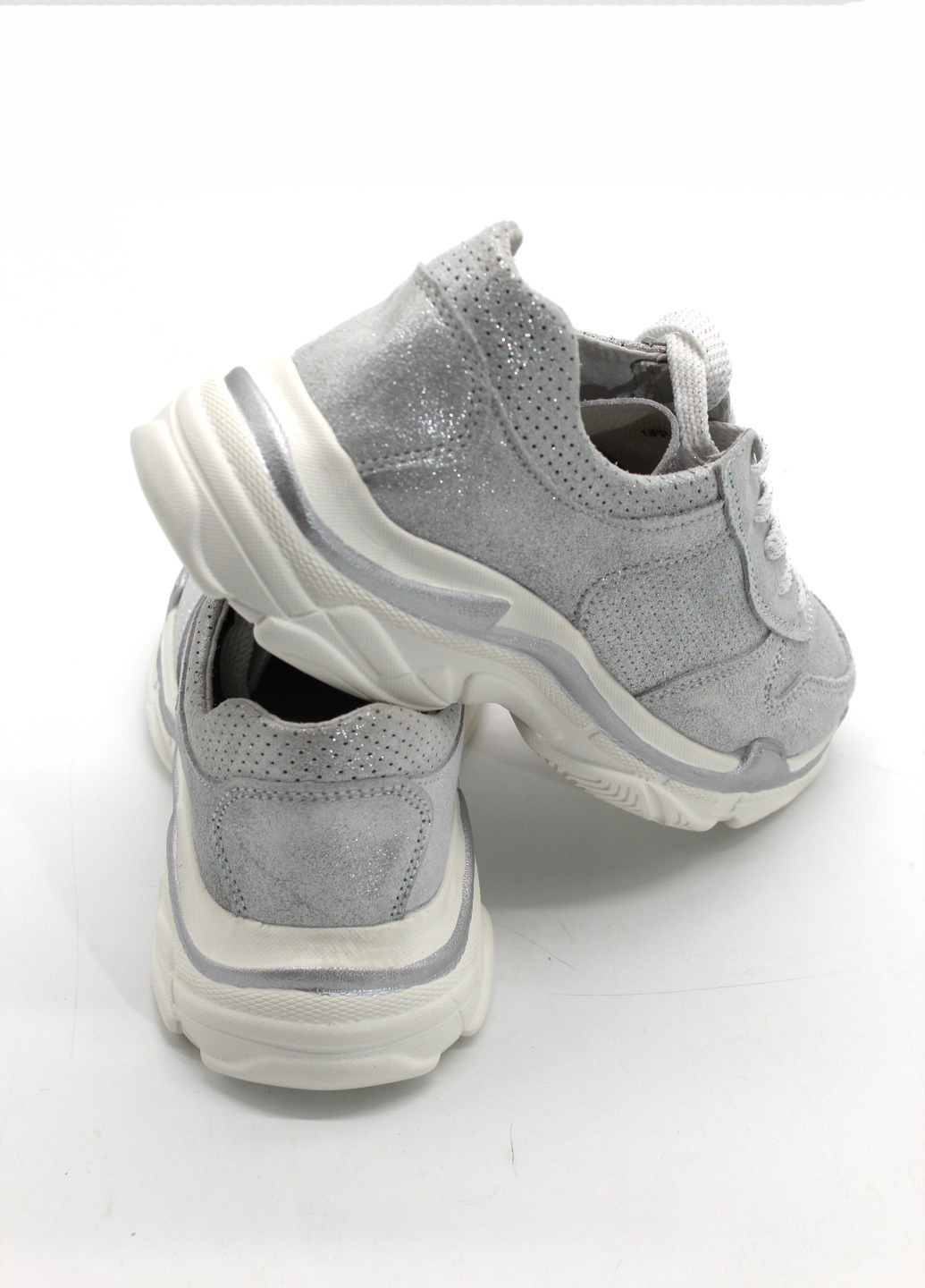 Срібні всесезонні кросівки Rifellini-Madella