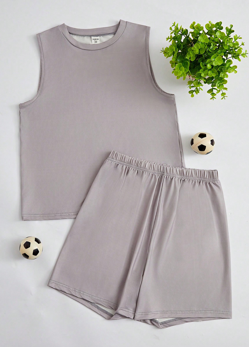 Серая всесезон пижама (майка, шорты) майка + шорты SHEIN