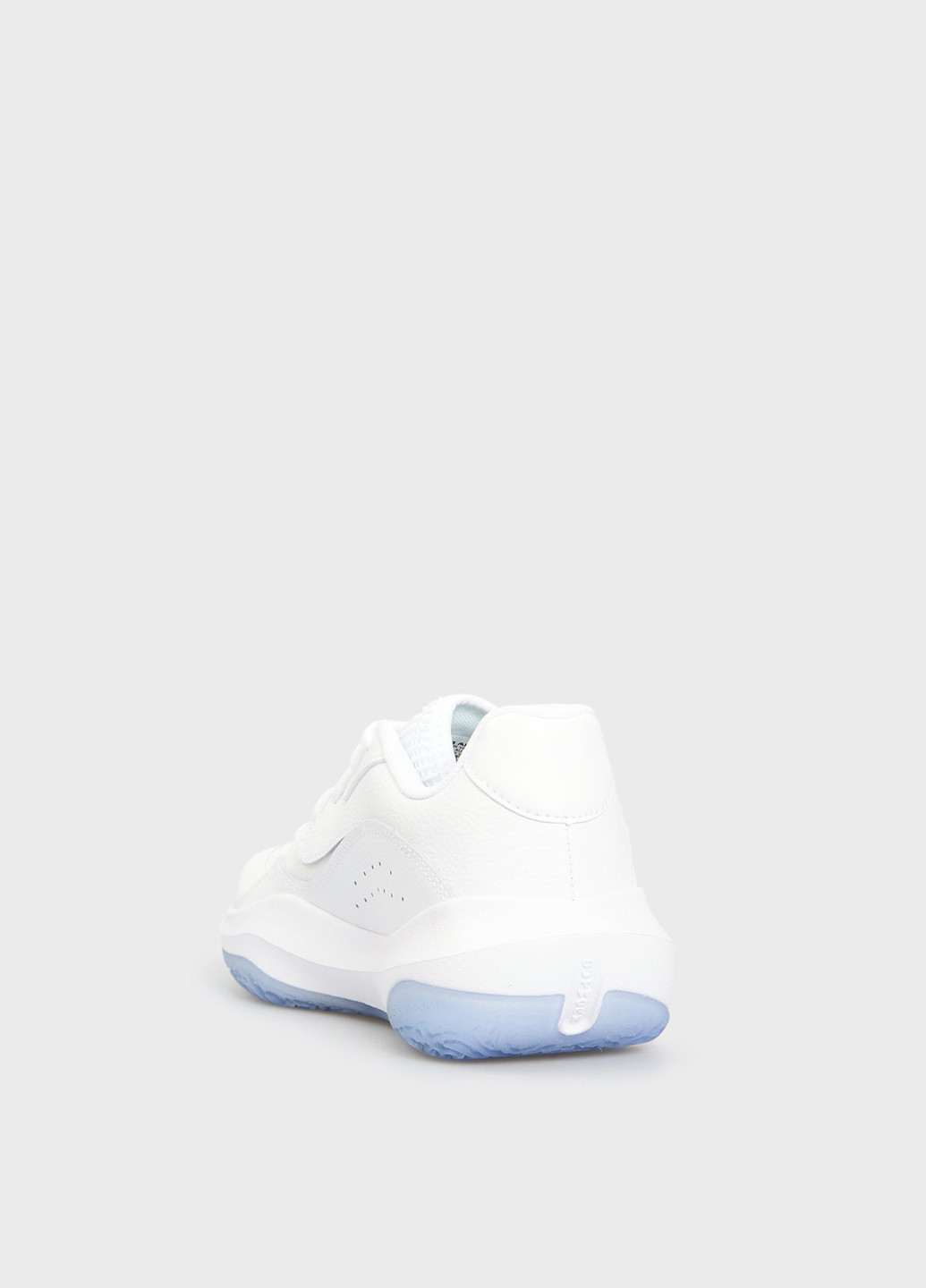 Белые летние кроссовки Under Armour