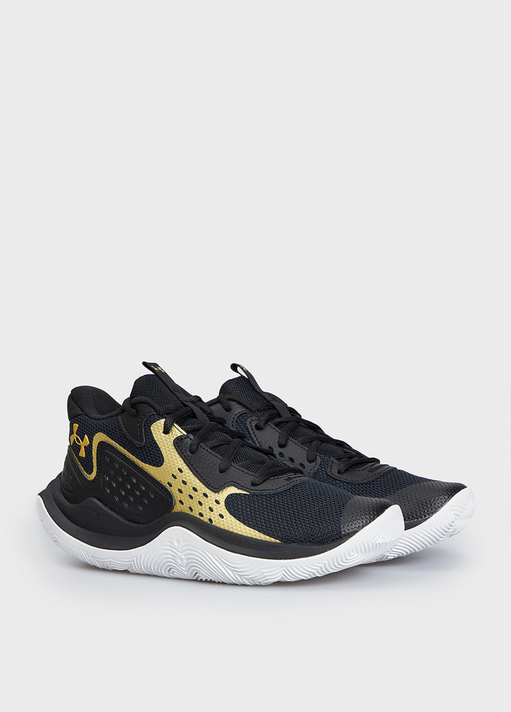 Черные всесезонные кроссовки Under Armour