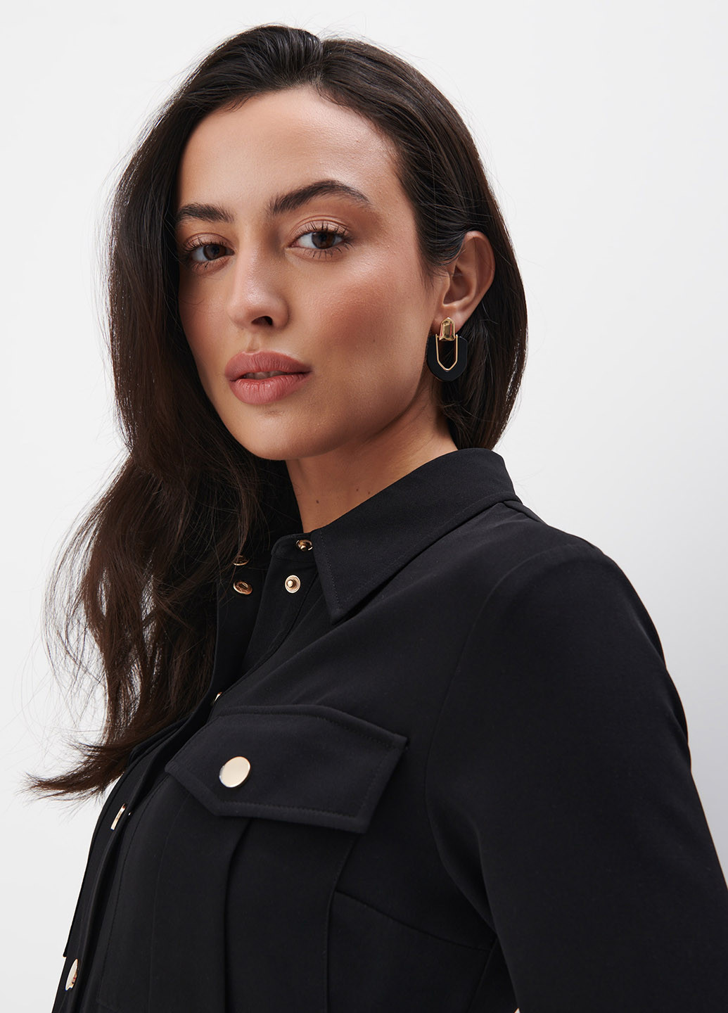 Черное кэжуал платье платье-жакет Mohito однотонное