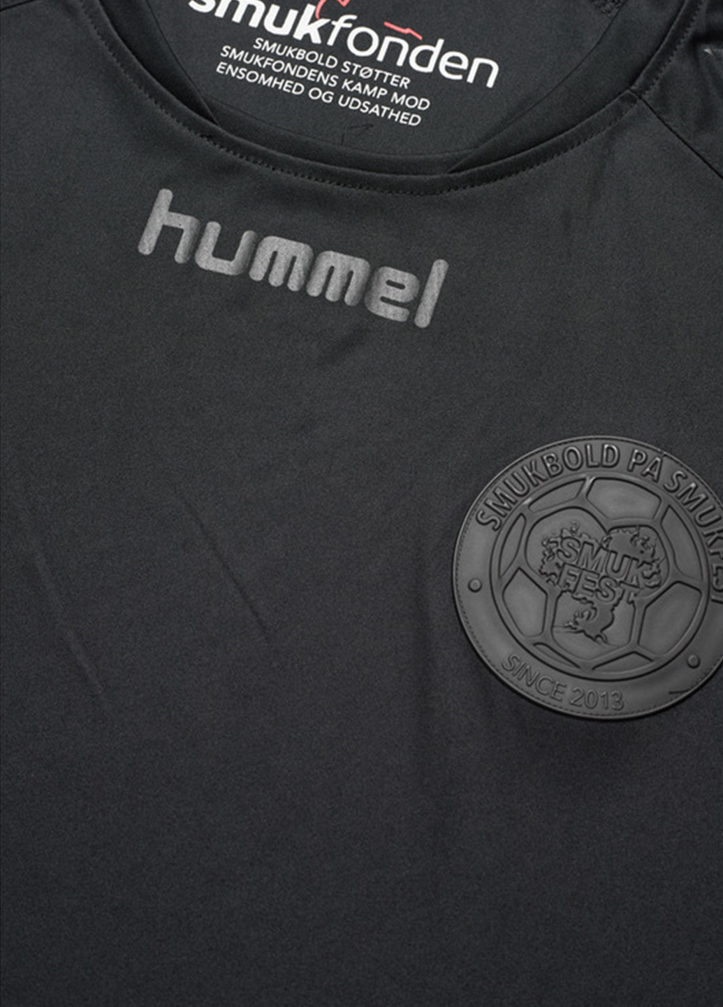Чорна футболка Hummel