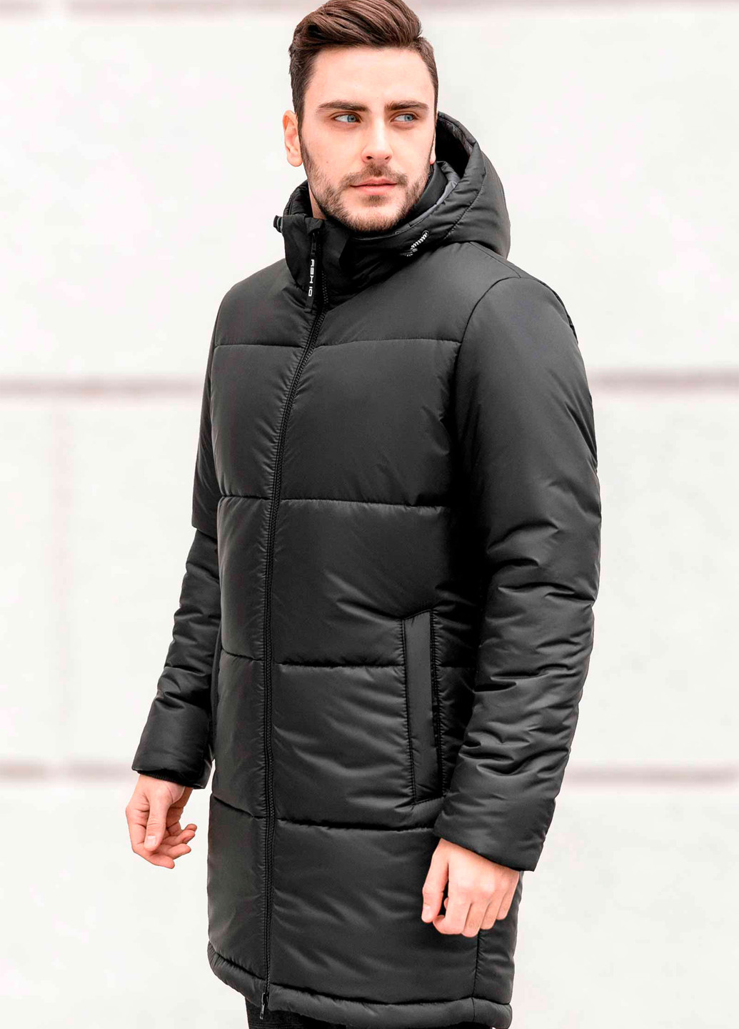 Чорний зимній Пуховик Sun's House