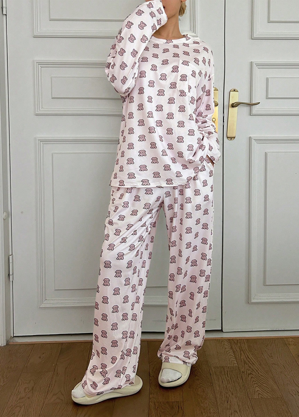 Біла всесезон піжама (лонгслів, штани) лонгслів + брюки SHEIN