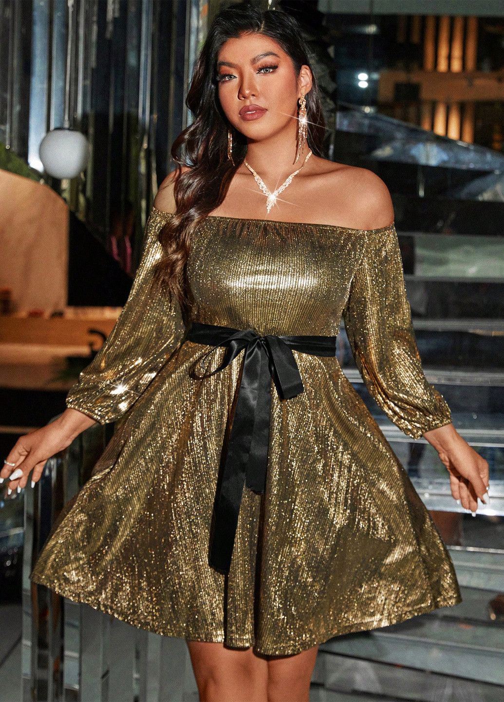 Золотий коктейльна сукня з відкритими плечима SHEIN однотонна