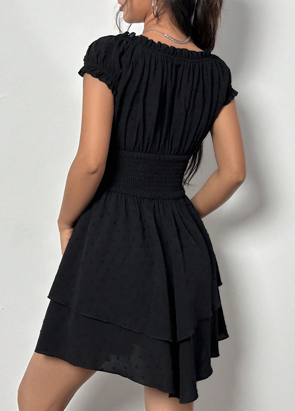 Чорна кежуал сукня SHEIN однотонна