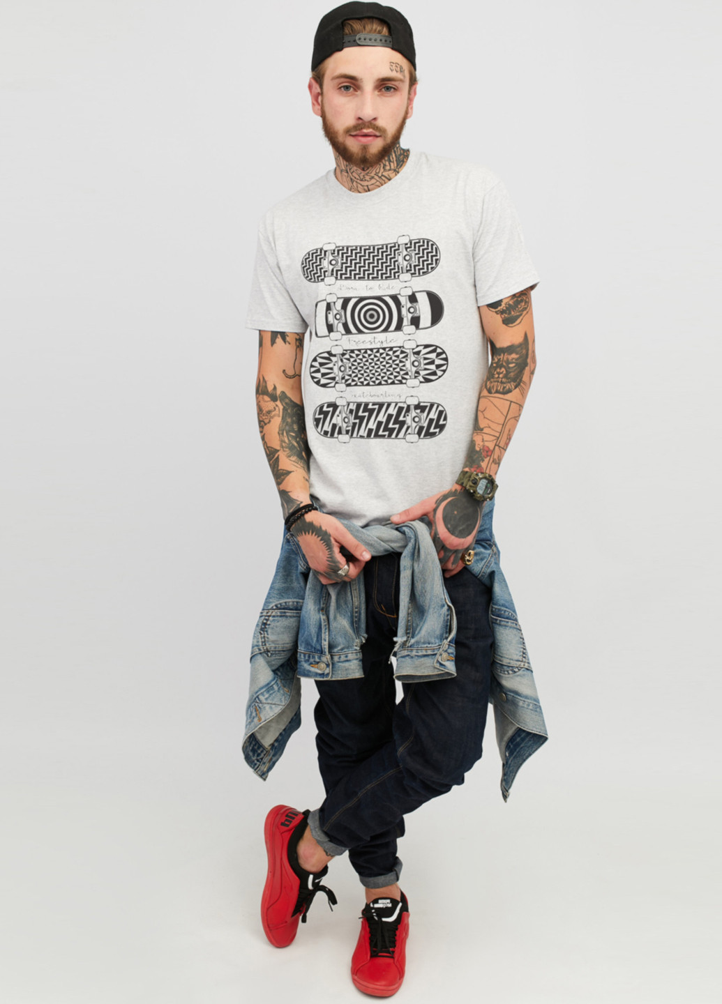 Светло-серая футболка YAPPI