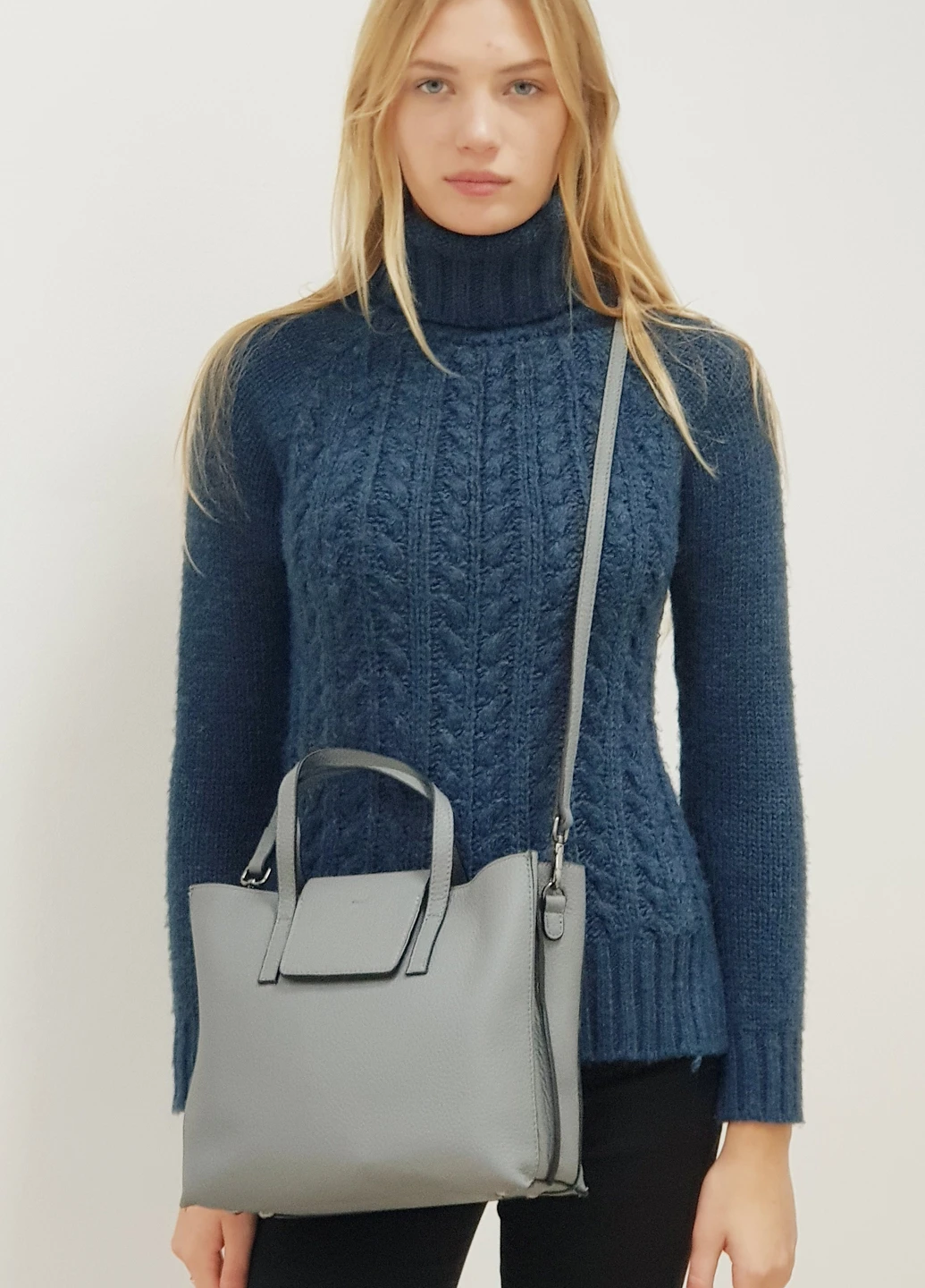 Модная женская сумочка кожаная средняя повседневная 5571 Fashion Сумка (225899825)