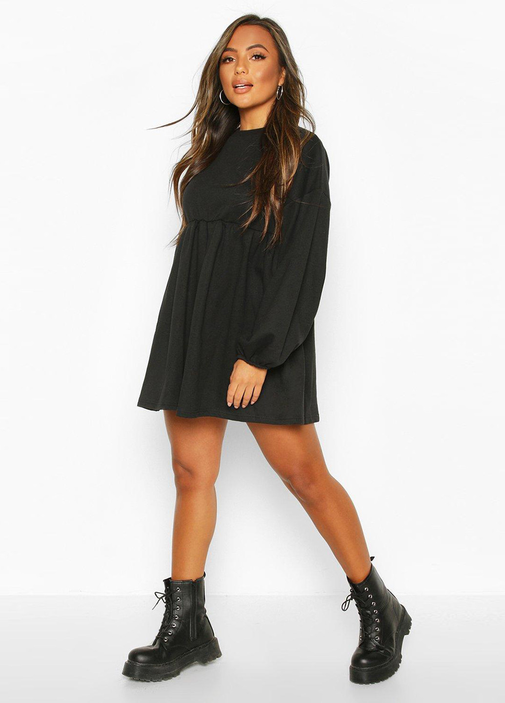 Черное кэжуал платье оверсайз Boohoo однотонное