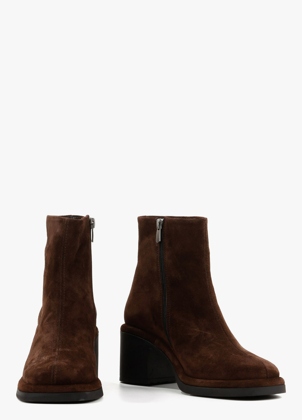 Осенние ботинки Le'BERDES без декора из натуральной замши