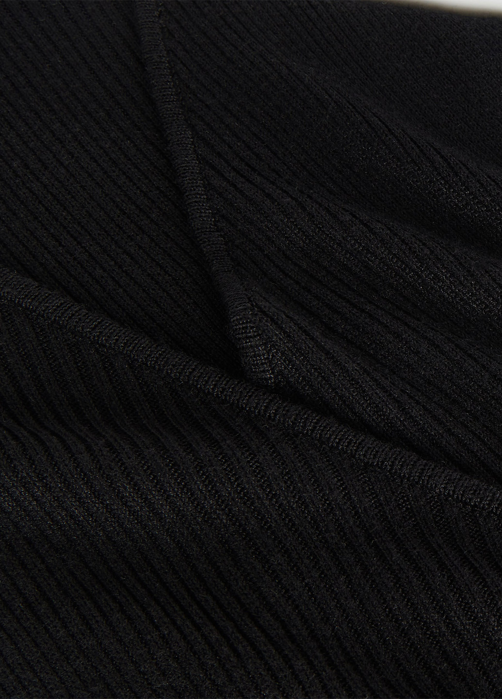 Черное кэжуал платье для беременных на запах Reserved однотонное
