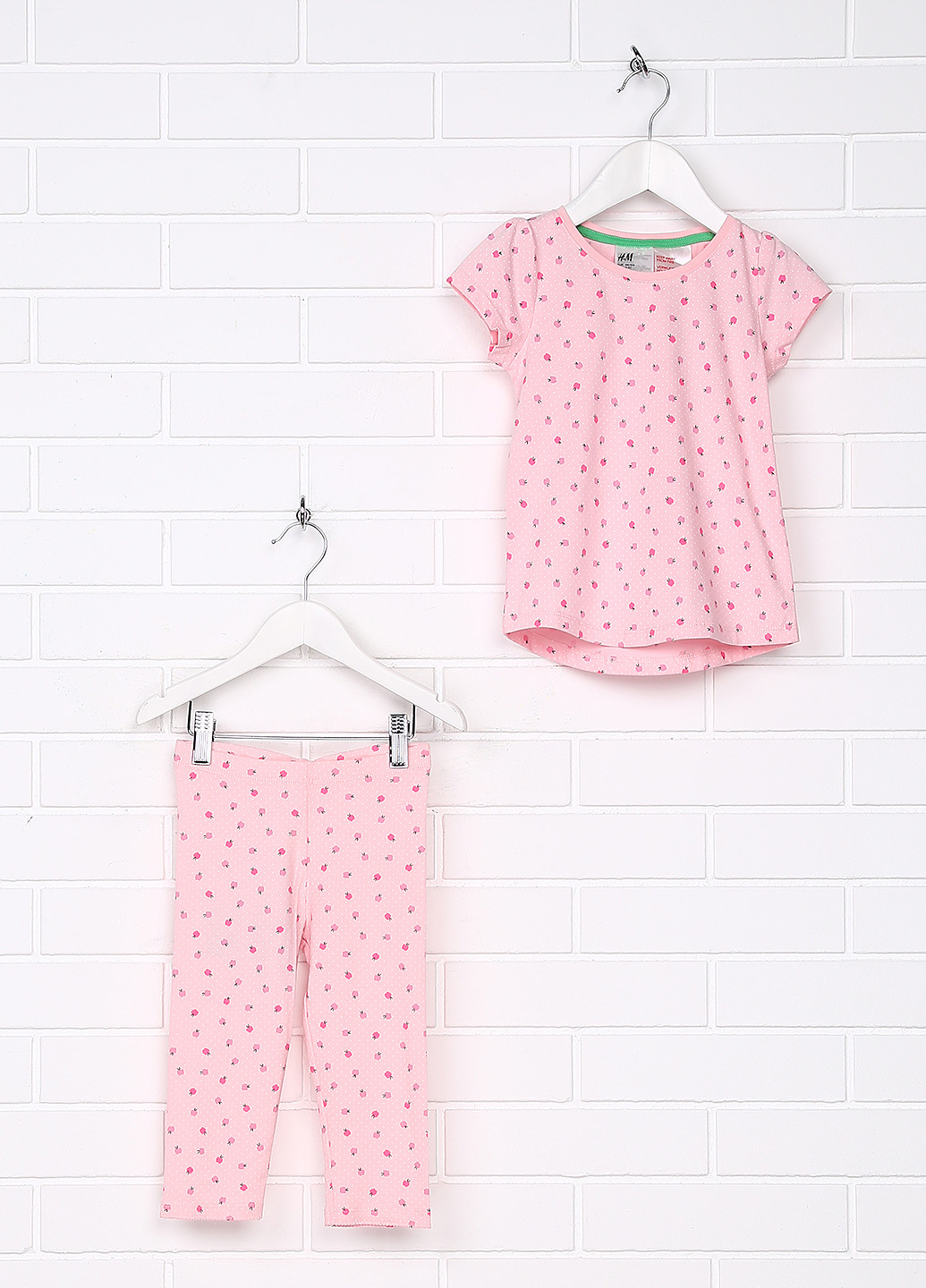 Розовая всесезон пижама (футболка, брюки) H&M