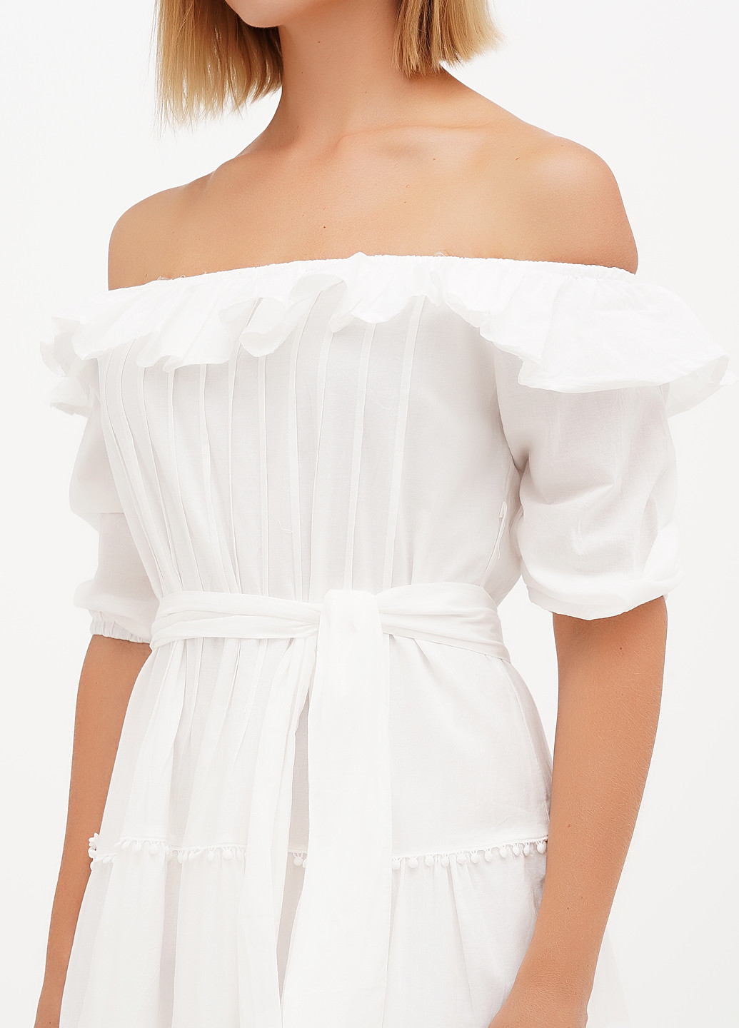 Белое кэжуал платье а-силуэт, с открытыми плечами Lara однотонное