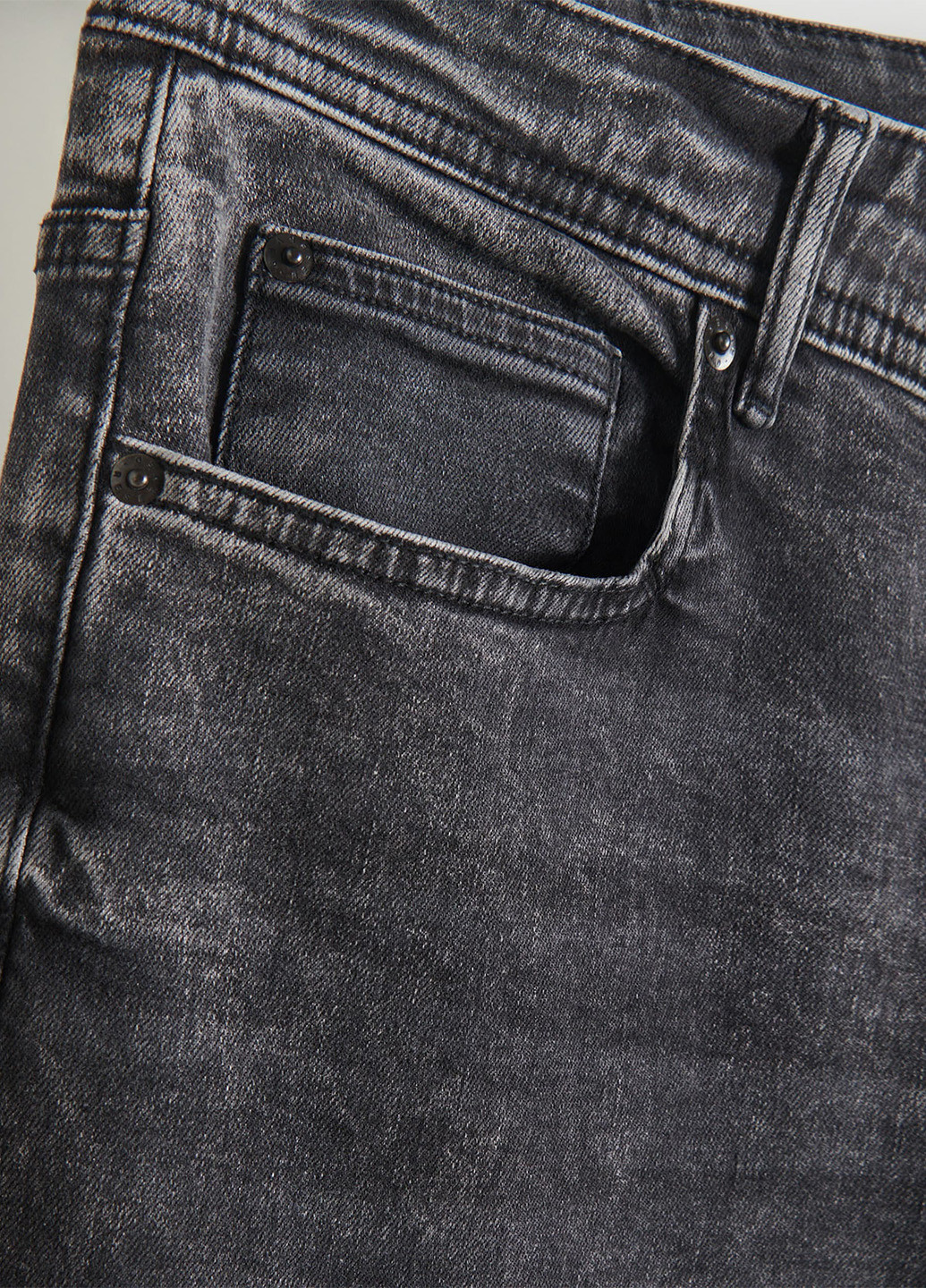 Темно-серые демисезонные слим джинсы Reserved