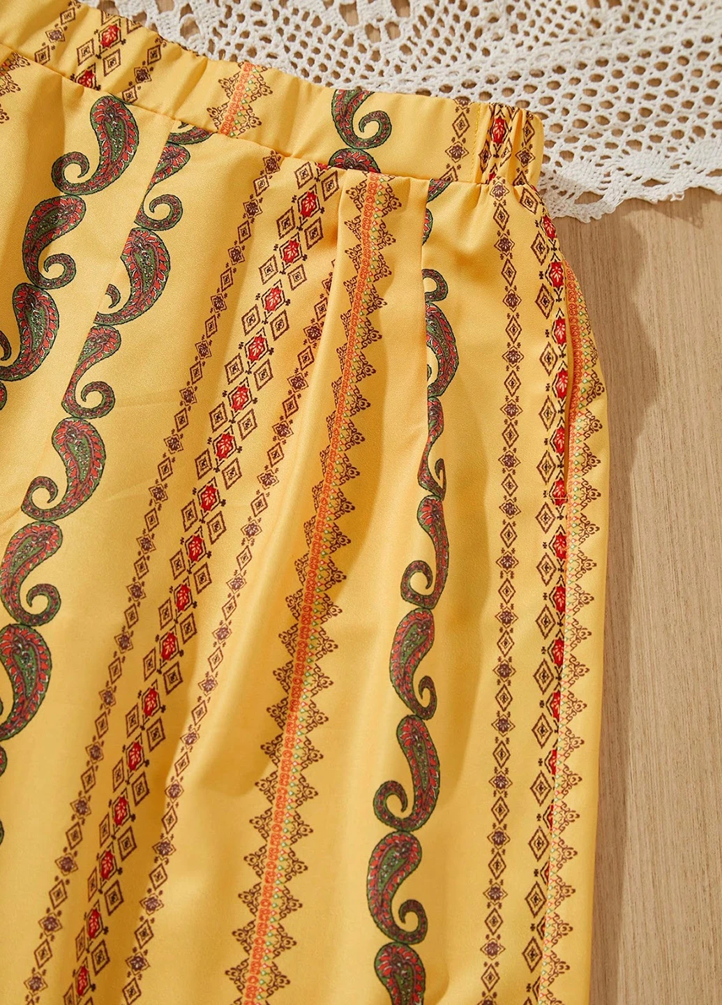 Жовтий літній костюм (топ, штани) SHEIN