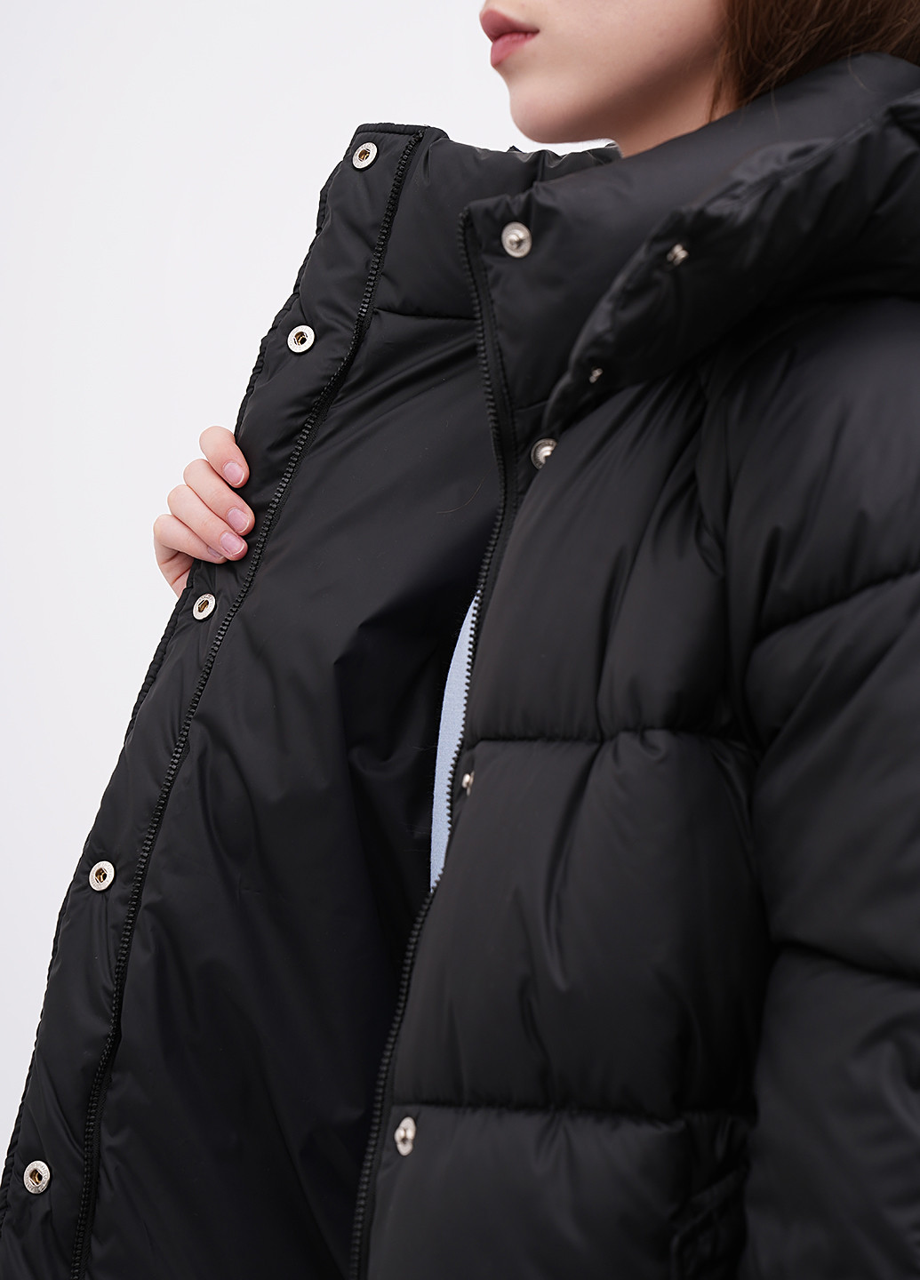 Черная зимняя куртка EQUILIBRI