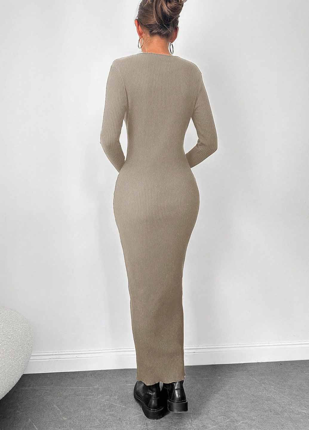 Бежевое кэжуал платье футляр SHEIN однотонное