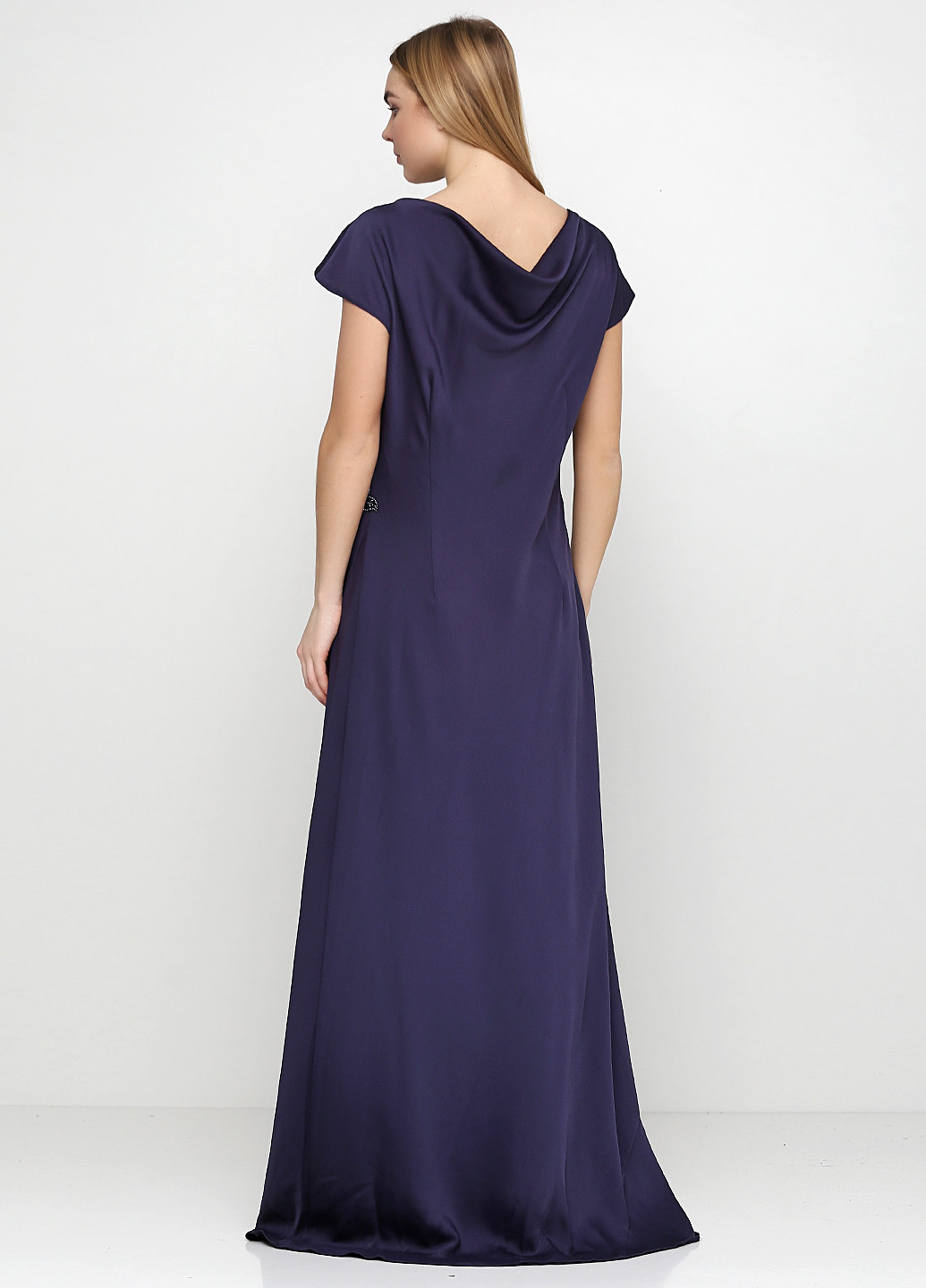 Темно-фиолетовое вечернее платье макси Young Couture однотонное