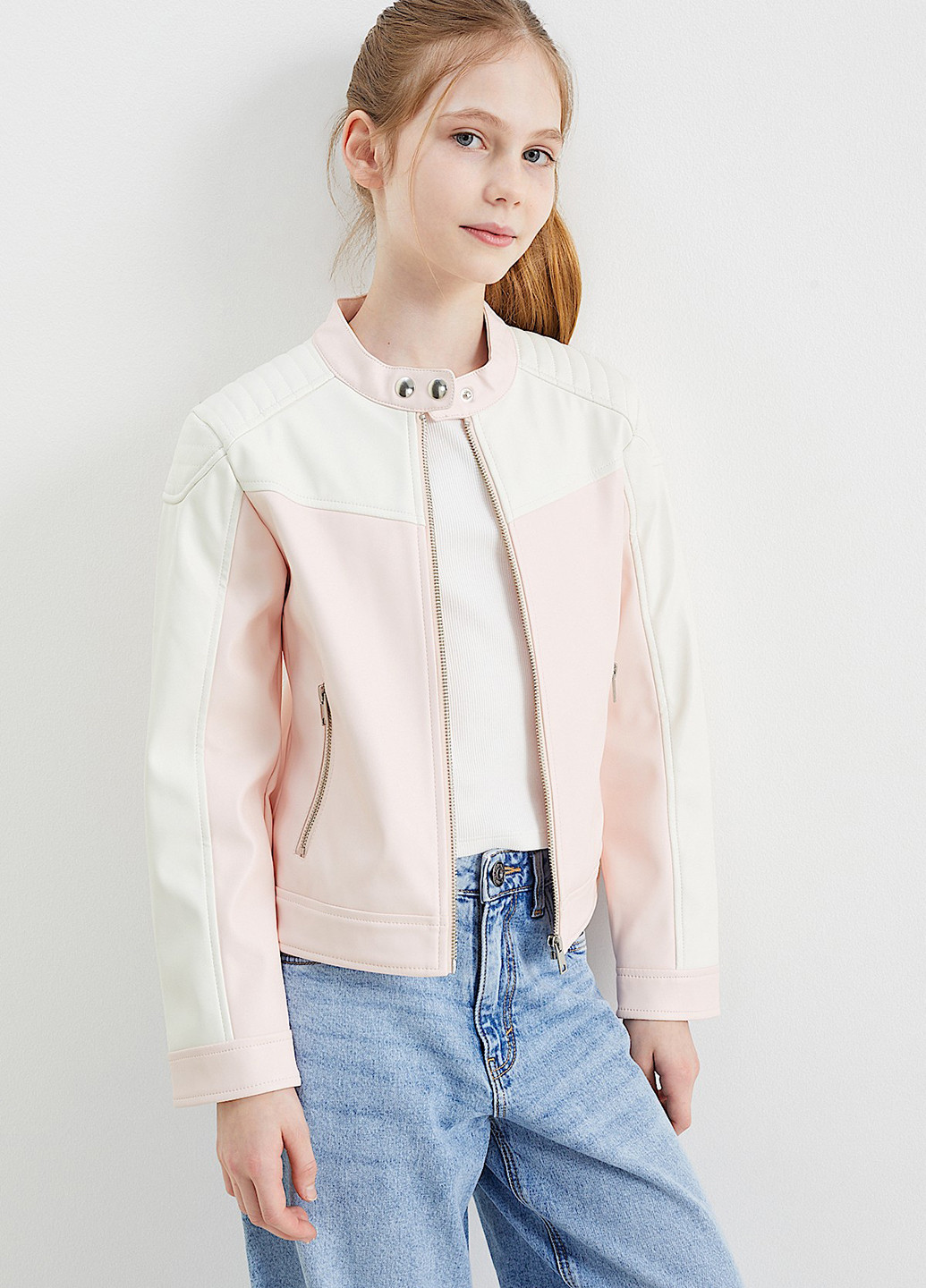 Світло-рожева демісезонна куртка C&A