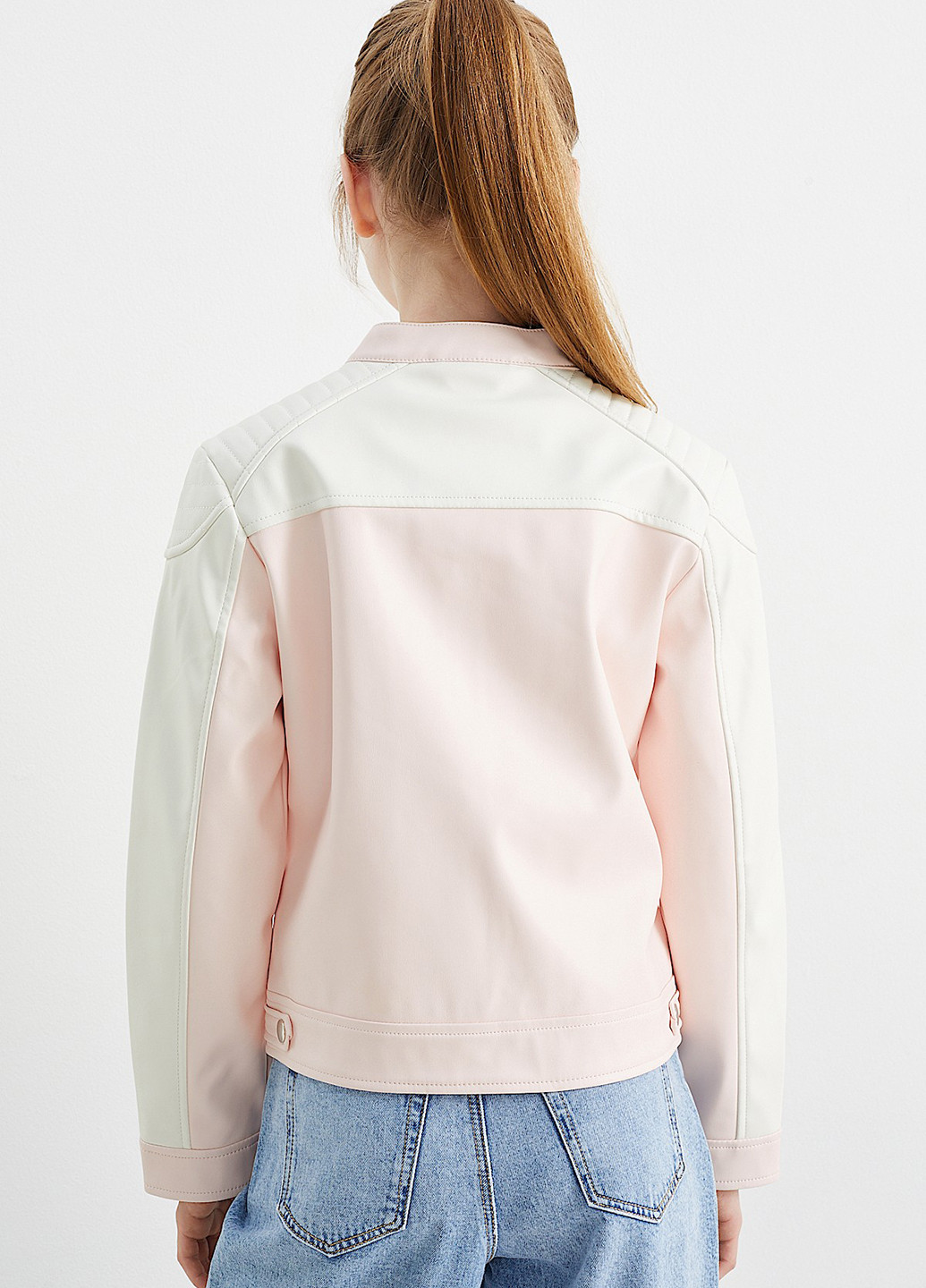 Світло-рожева демісезонна куртка C&A